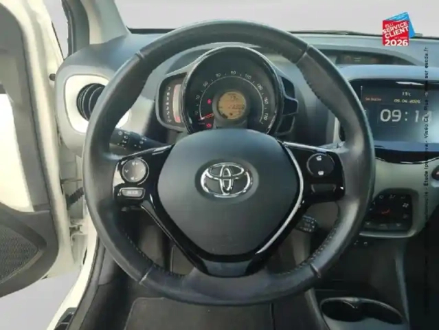 Toyota Aygo 1.0 vvt-i 72ch x-play x-app 5p mc18 — photo 12