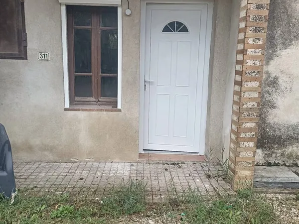 À LOUER APPARTEMENT T2 DE 28 M2 MONDRAGON ????