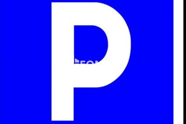 Parking 13 m²