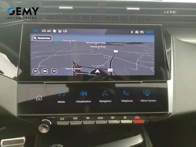 Peugeot 408 phev 225 e-eat8 — photo 14
