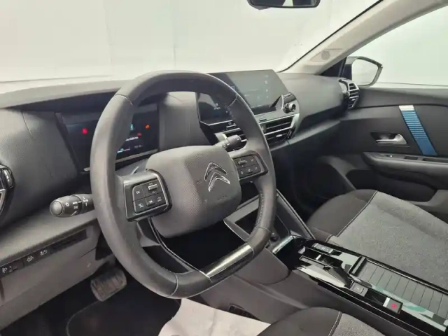 Citroën C4 e- 136 ch automatique — photo 12