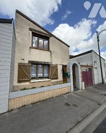 Maison 2 pièces 83 m²