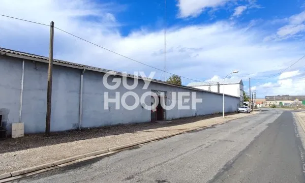 Entrepôt / local industriel 15 MIN URY
