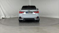 Audi A1 Sportback 40 TFSI 207ch S line S tronic 7 — photo 6