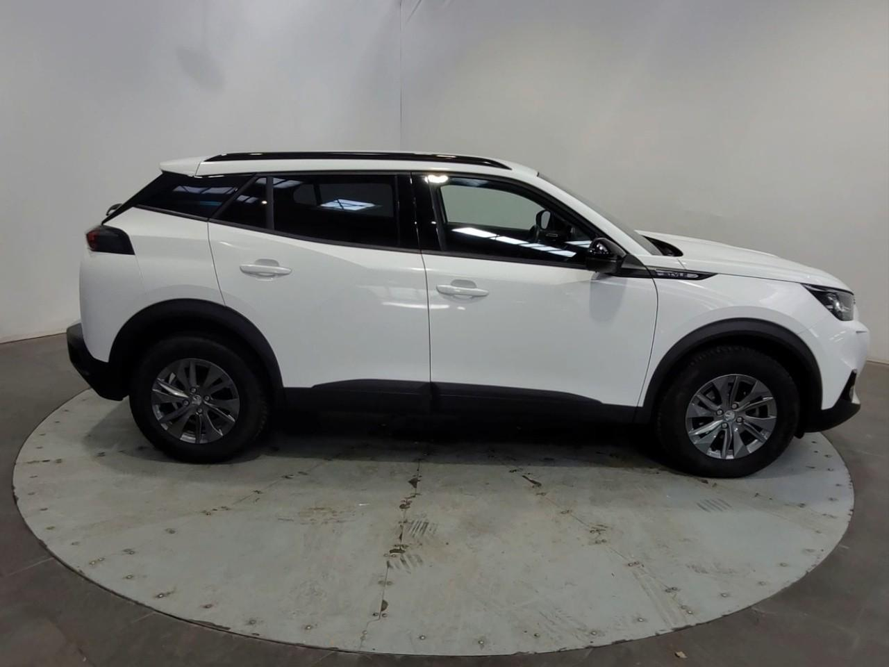 Peugeot 2008 puretech 130 s&s eat8 style — photo 6