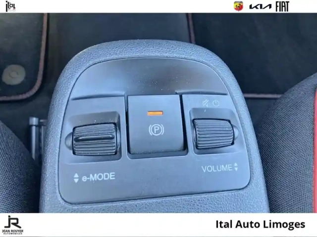 Fiat 500 e 95ch (red) my23 — photo 15