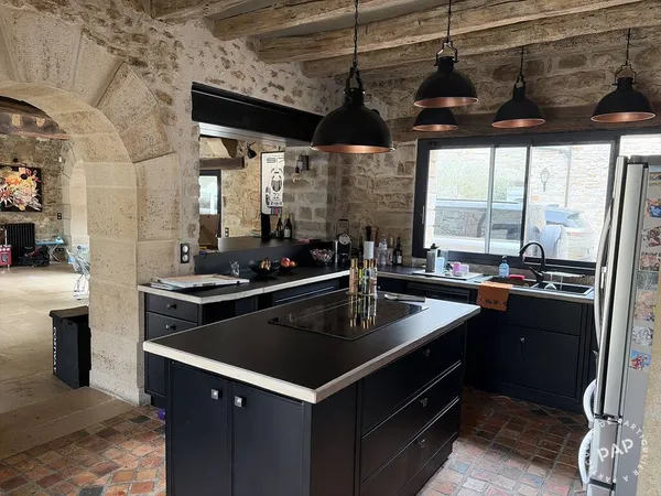 Maison 6 pièces 280 m²