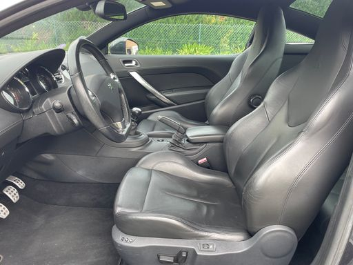 Peugeot RCZ 1.6 THP 156 - N/A – 2011 – 106070 km – Essence – Boîte Manuelle — photo 19