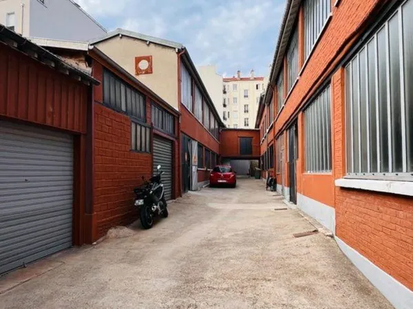 Location atelier / studio / Les lilas
