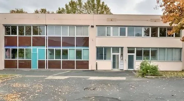 Bureaux 800 m²