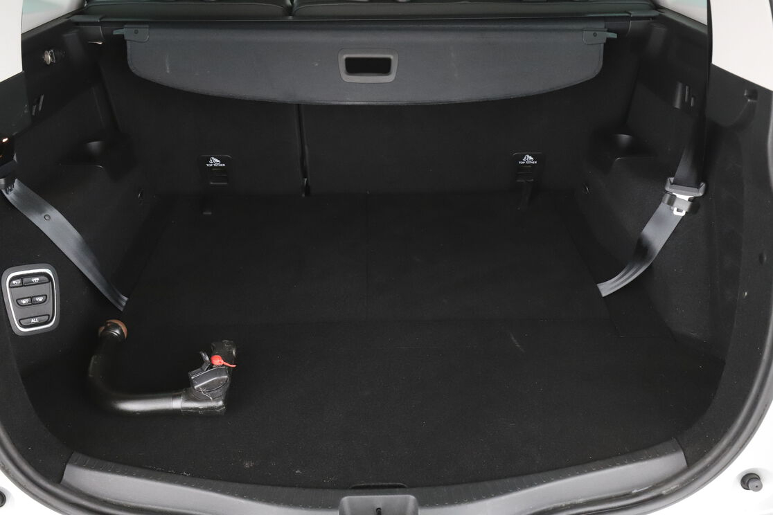 Renault Grand Scenic 1.3 TCe Bose Edition EDC — photo 16