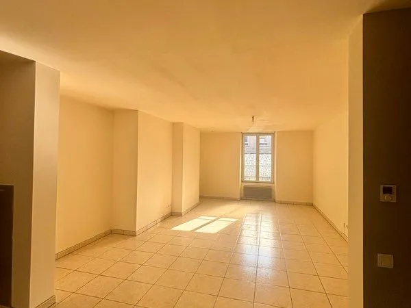 Appartement Location Wassy 1p 50m² 390€