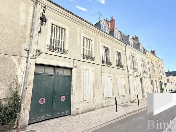 ORLÉANS T3 DE 35 M² AVEC EXTÉRIEUR