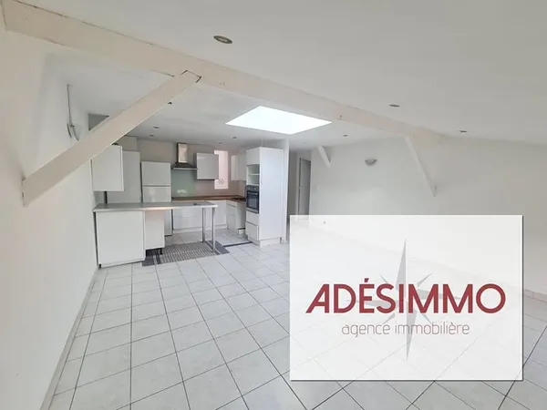 Appartement T4 de 72m² plus combles aménagées