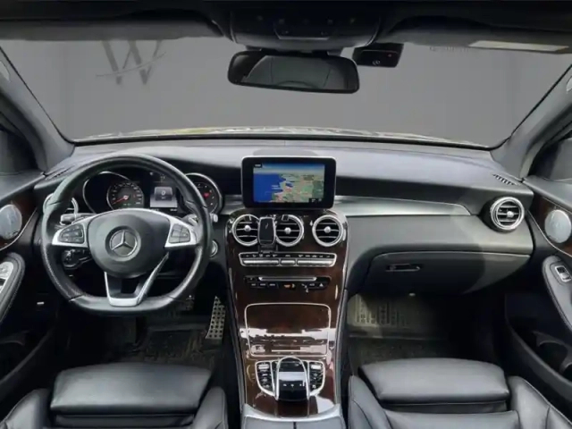 Mercedes Glc 300 4matic suv fascination — photo 13