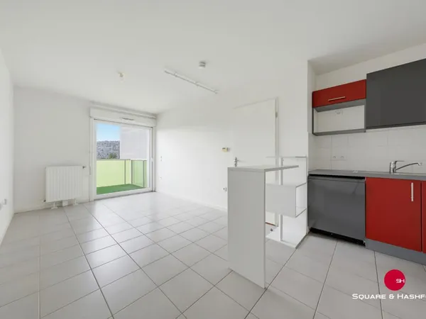 Deux pièces avec balcon et parking