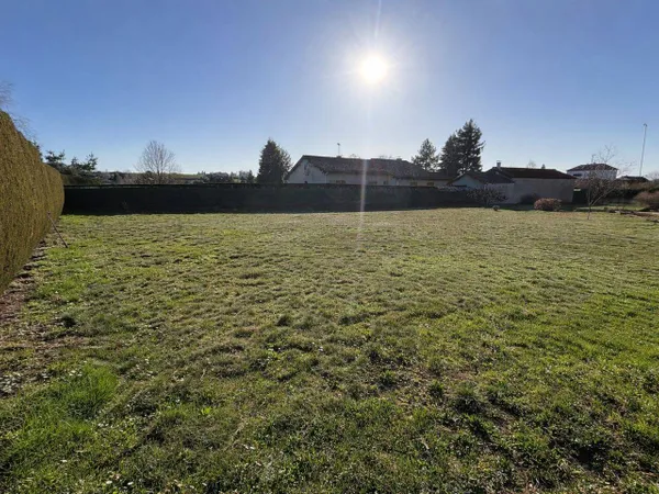 Terrain 791 m²