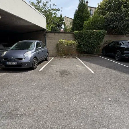 La garenne colombes emplacement de parking