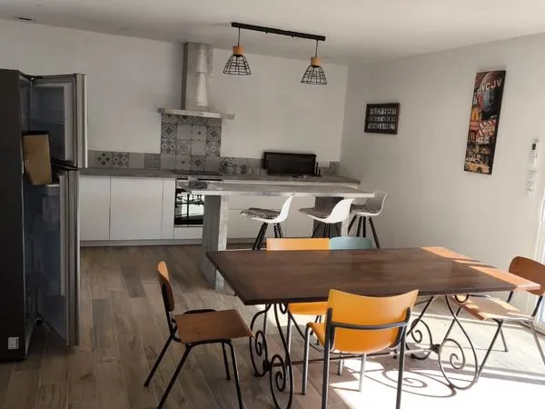 Maison neuve meublée