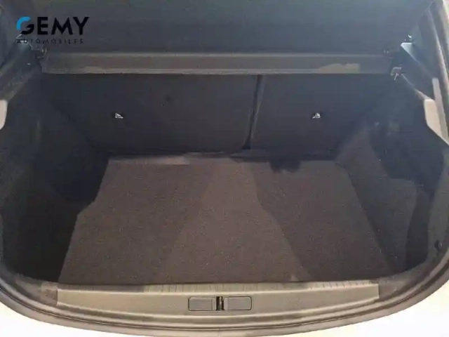 Peugeot 208 hybrid 110 e-dcs6 — photo 6