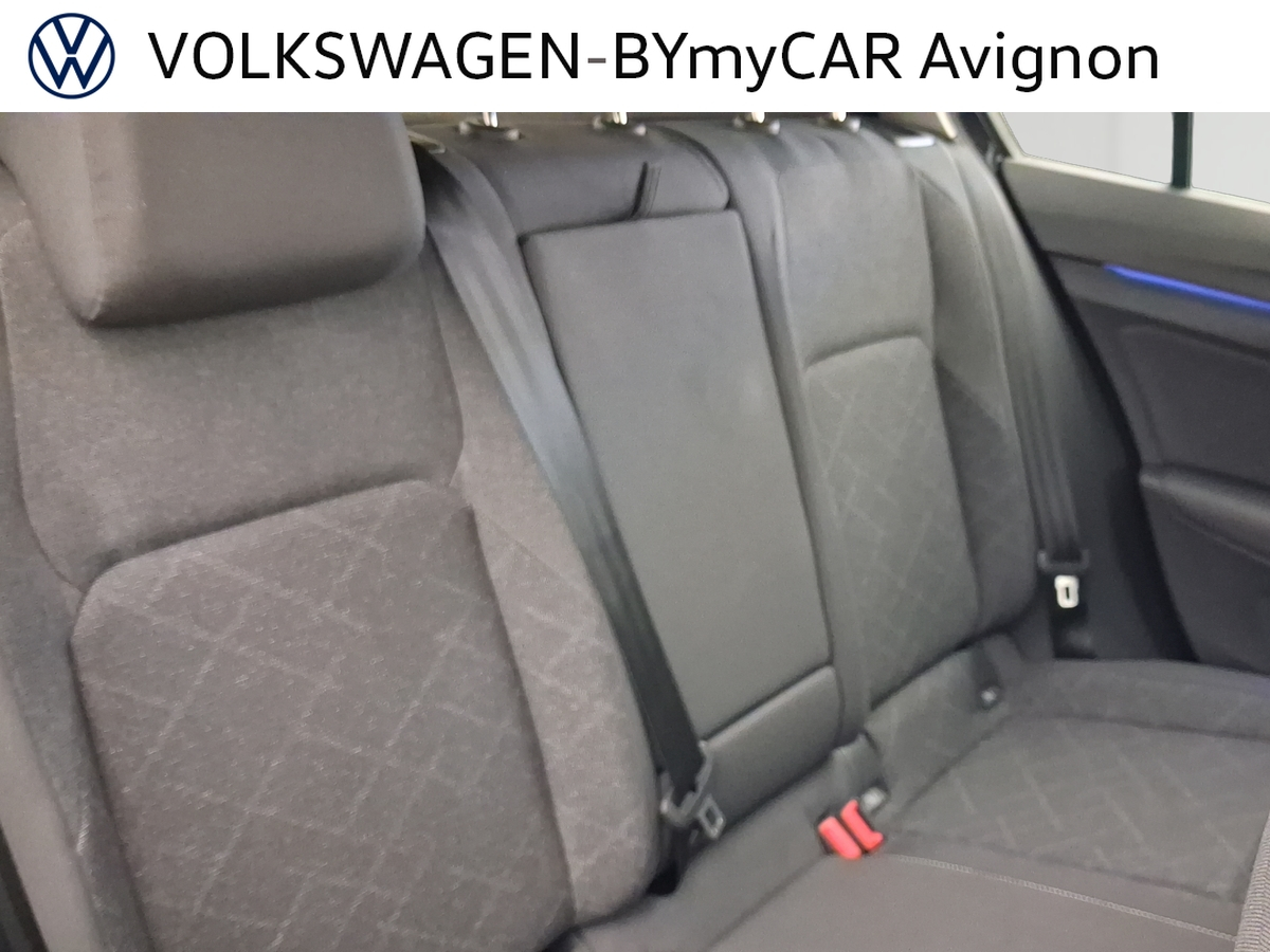 Volkswagen Golf 1.0 eTSI OPF 110 DSG7 — photo 26
