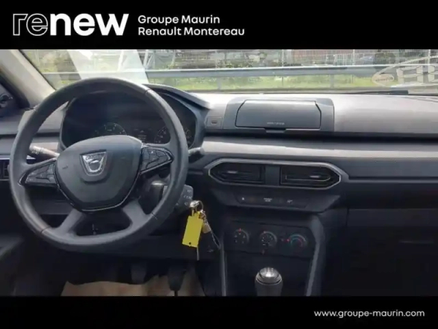 Dacia Sandero 1.0 sce 65ch essentiel — photo 14