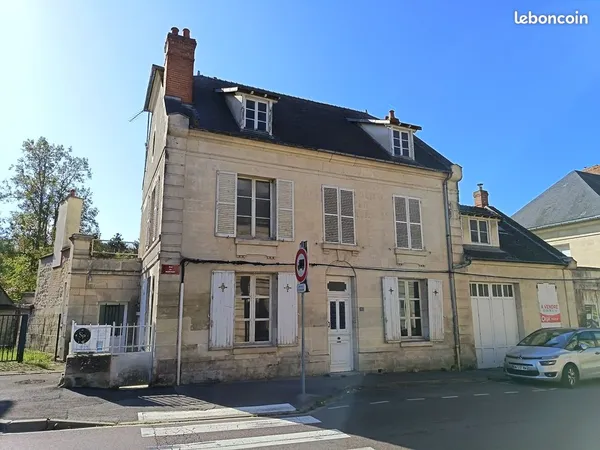 Maison de caractère 174 m² - 4 chambres - Jardin clos 920 m² - Braine