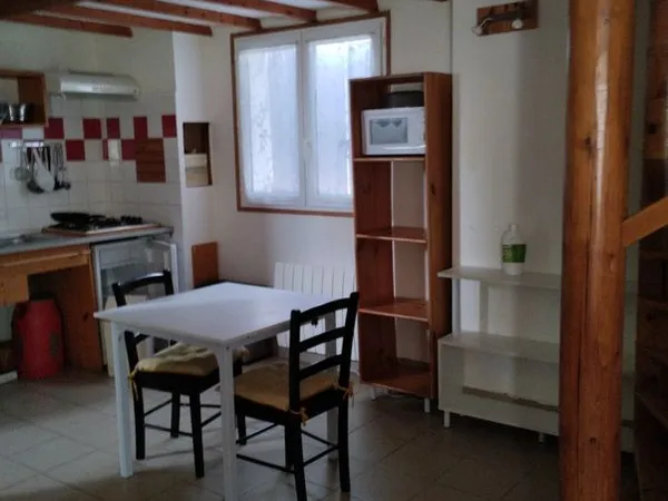 Studio couchage en mezzanine