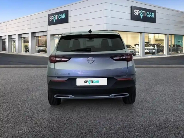 Opel Grandland X hybrid 225 ch bva8 edition — photo 4