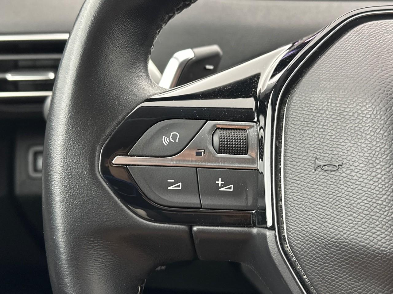 Peugeot 3008 puretech 130ch s&s eat8 allure pack — photo 20