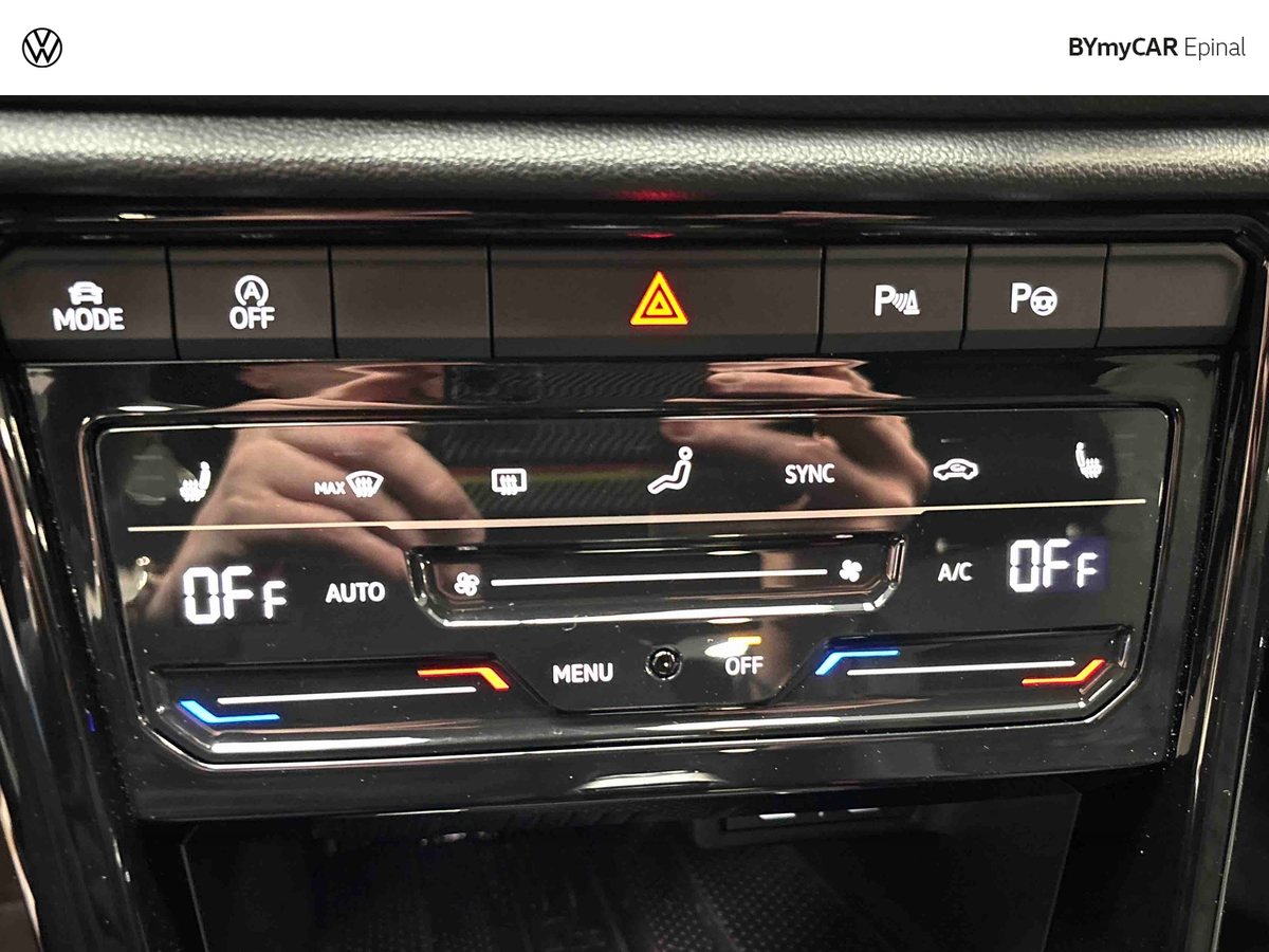 Volkswagen T-Roc 1.5 TSI EVO2 150 Start/Stop DSG7 — photo 21