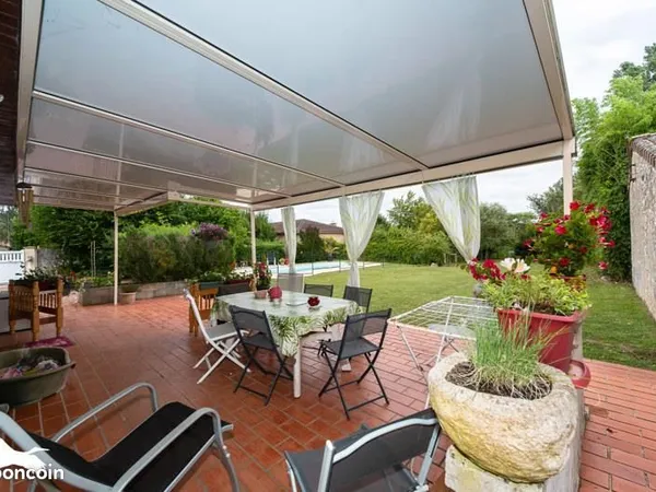 Maison 5 pièces 185 m²