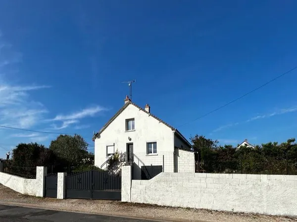 Maison F4 sur sous sol complet