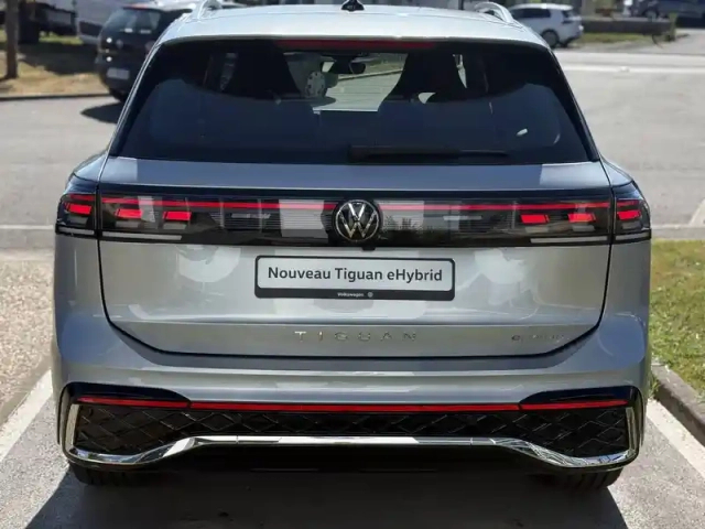 Volkswagen Tiguan 1.5 ehybrid 204ch dsg6 — photo 11