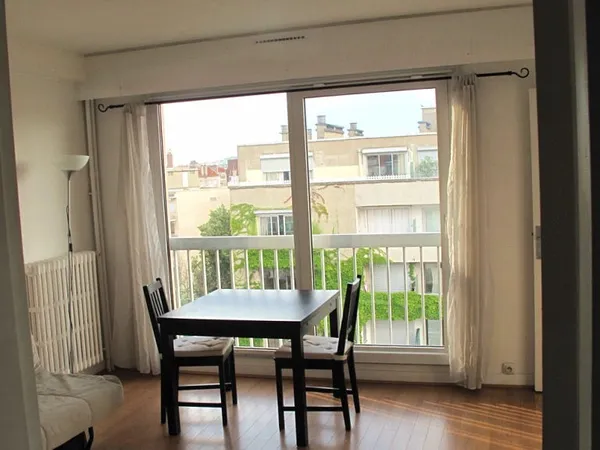 Loue studio 27m² à Boulogne-Billancourt (92), proche du Bois de Boulogne - 1 chambre