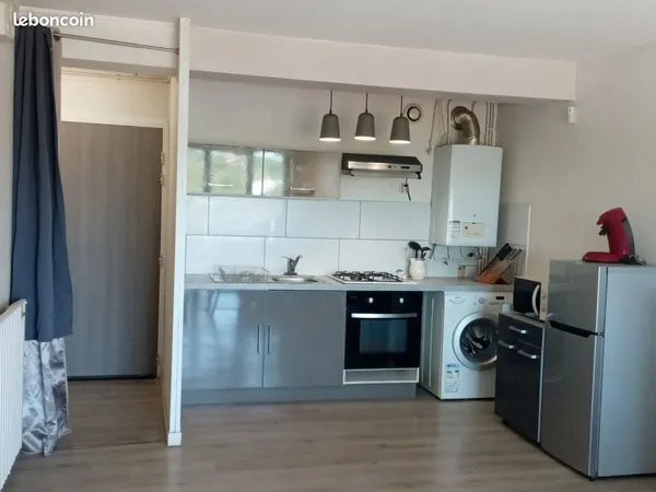 OPPORTUNITÉ - T2 45 m² meublé à Dax - Dernier étage - 61 500