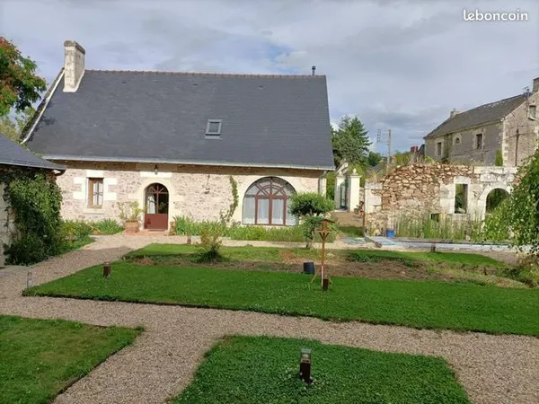 Belle demeure meublée proche Angers électricité et chauffage compris