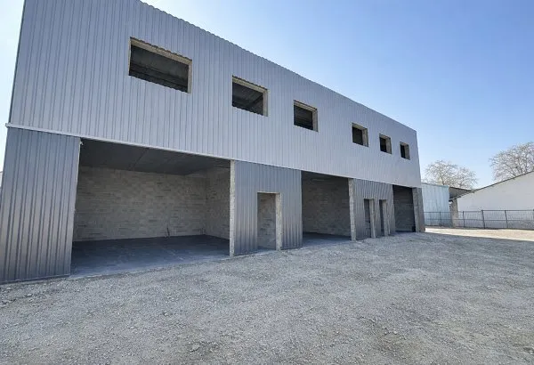 31600 MURET: Local d'activité NEUF