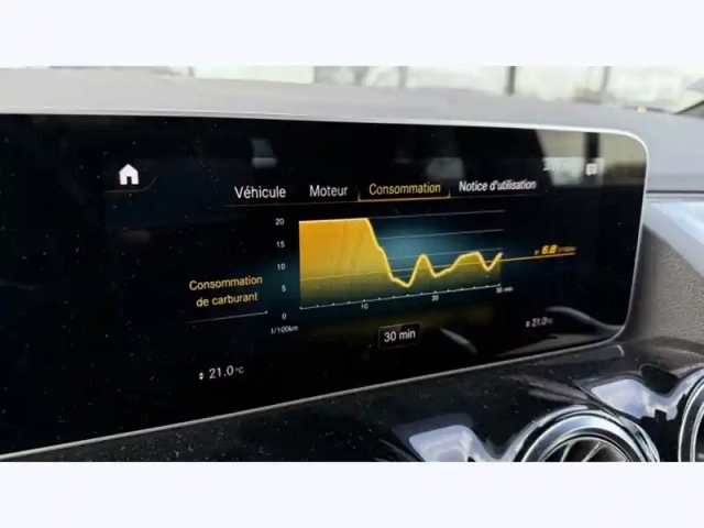 Mercedes Gla 200 d amg line — photo 77