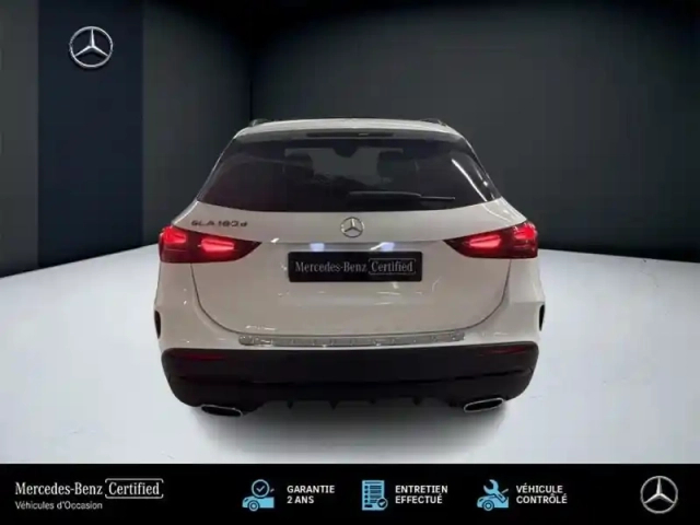 Mercedes Gla 180 d amg line — photo 4