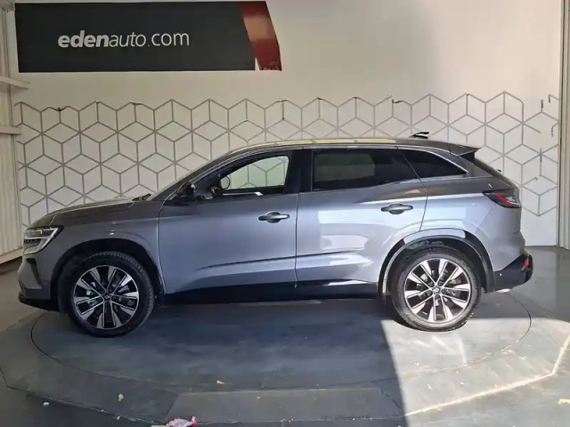 Renault Austral e-tech hybrid 200