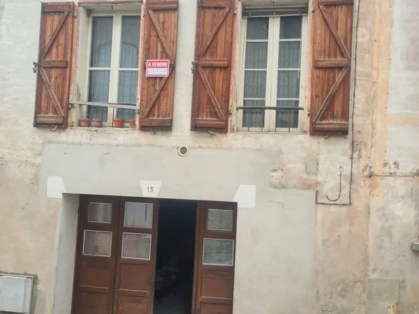 Maison de ville mitoyenne avec garage et comble aménageablas- Gaillac centre