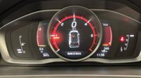Volvo V60 D3 150ch R-Design Geartronic — photo 9