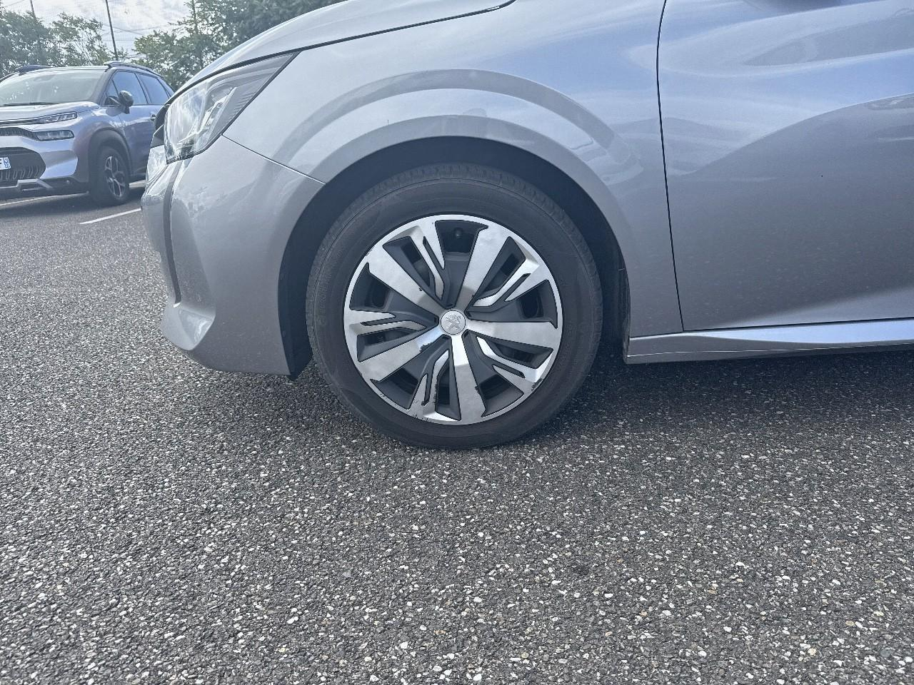 Peugeot 208 puretech 75 s&s bvm5 active — photo 4