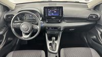 Toyota Yaris 116h Dynamic 5p MY22 — photo 11