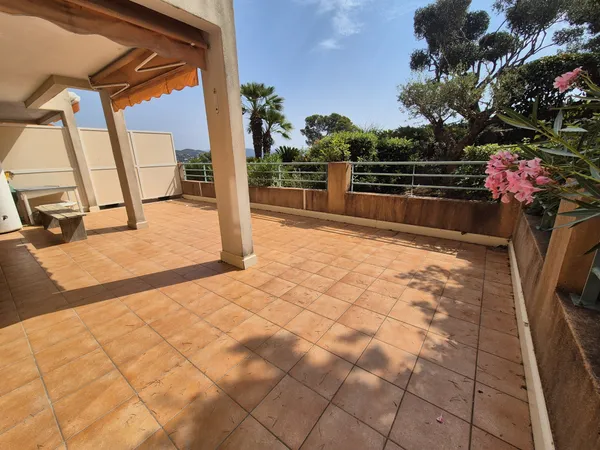 HYERES COSTEBELLE