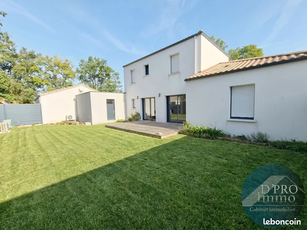 Maison 7 pièces 141 m²