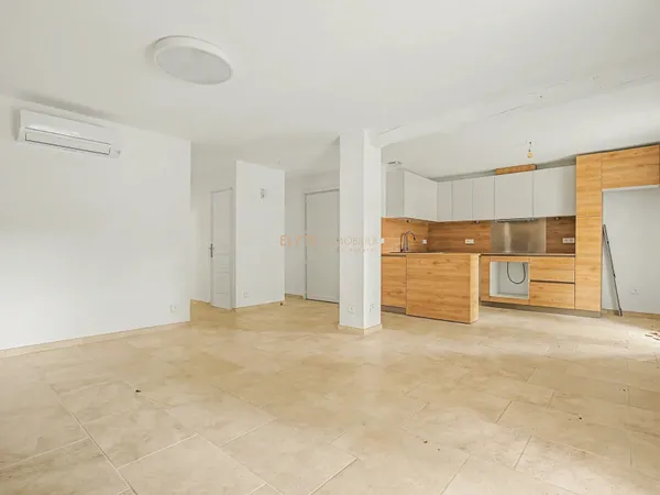 Appartement à vendre Eyguières