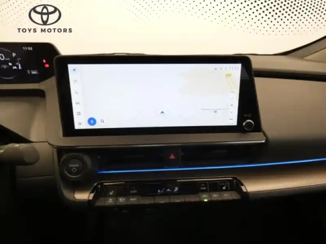 Toyota Prius hybride rechargeable 223ch design toit panor — photo 11