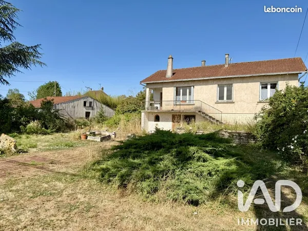 Maison 9 pièces 320 m²